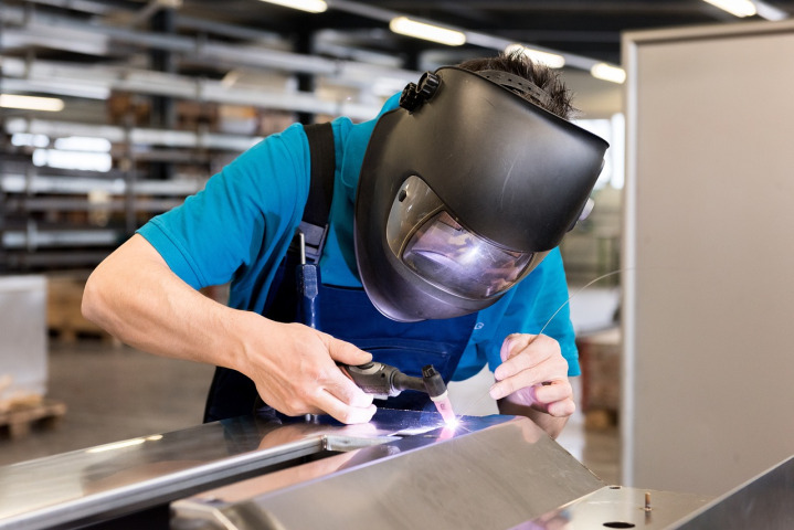 sheet metal fabrication workshop